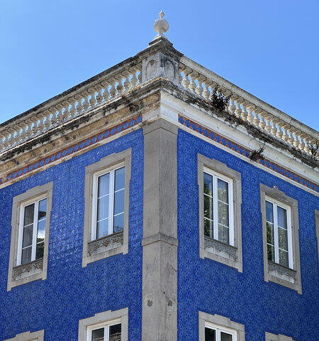 blue tiles house lisbon