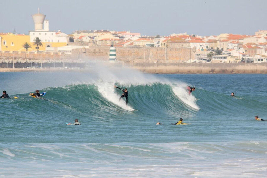 peniche surfers big swell